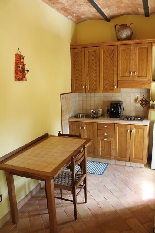 Agriturismo Borgo Pirolino Orvieto Habitación foto